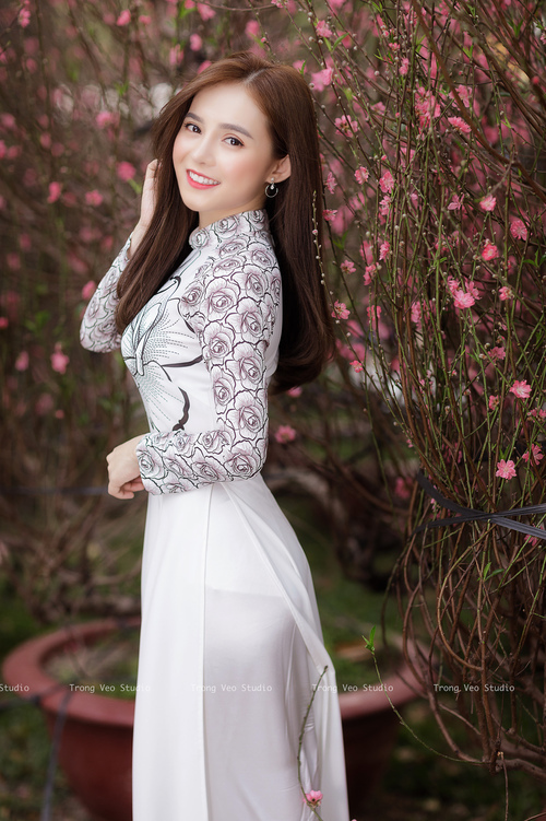 开云kaiyun-今年联盟助攻榜：你支持的球员都在前列吗？，英雄联盟职业联赛助攻榜